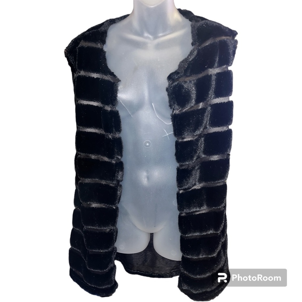 Gena Accessories black faux fur and mesh cardigan vest one size